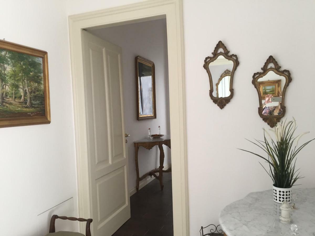 B&B Di Mare E D'Azzurro Salerno Eksteriør billede