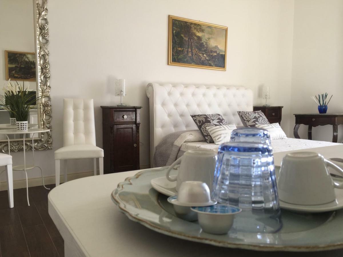 B&B Di Mare E D'Azzurro Salerno Eksteriør billede