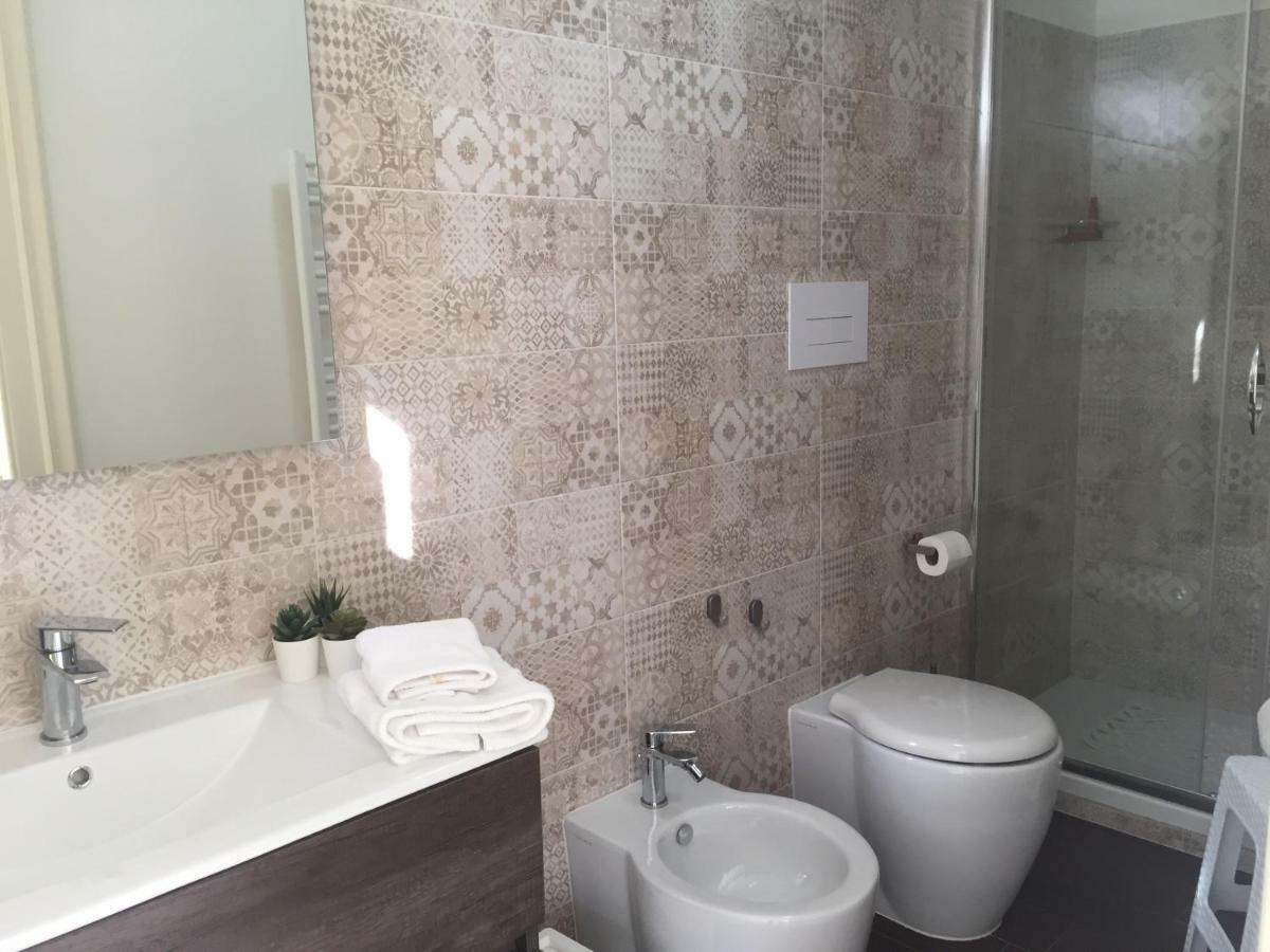 B&B Di Mare E D'Azzurro Salerno Eksteriør billede