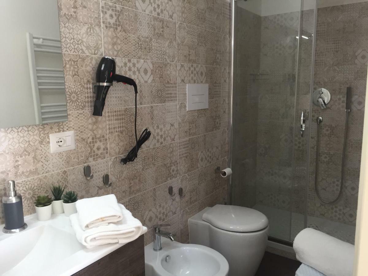 B&B Di Mare E D'Azzurro Salerno Eksteriør billede