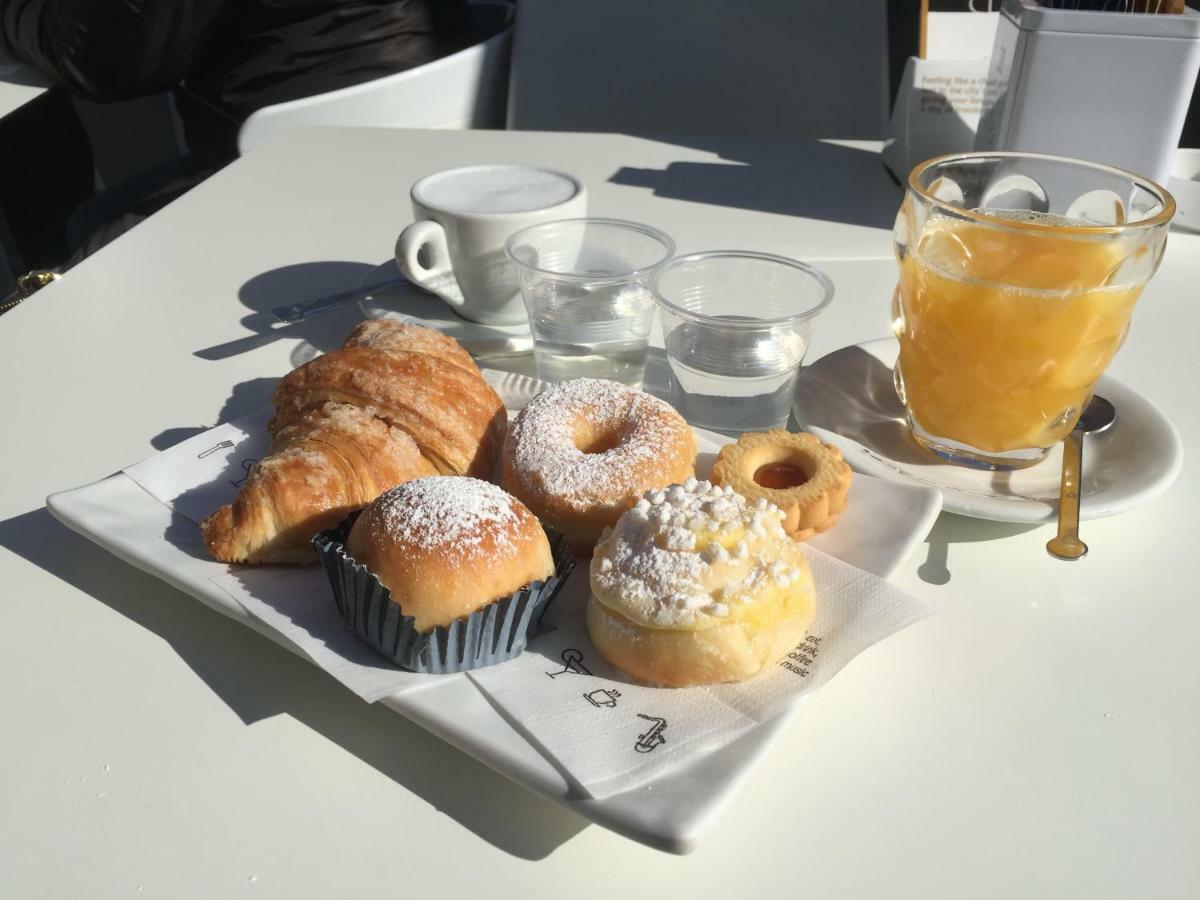 B&B Di Mare E D'Azzurro Salerno Eksteriør billede